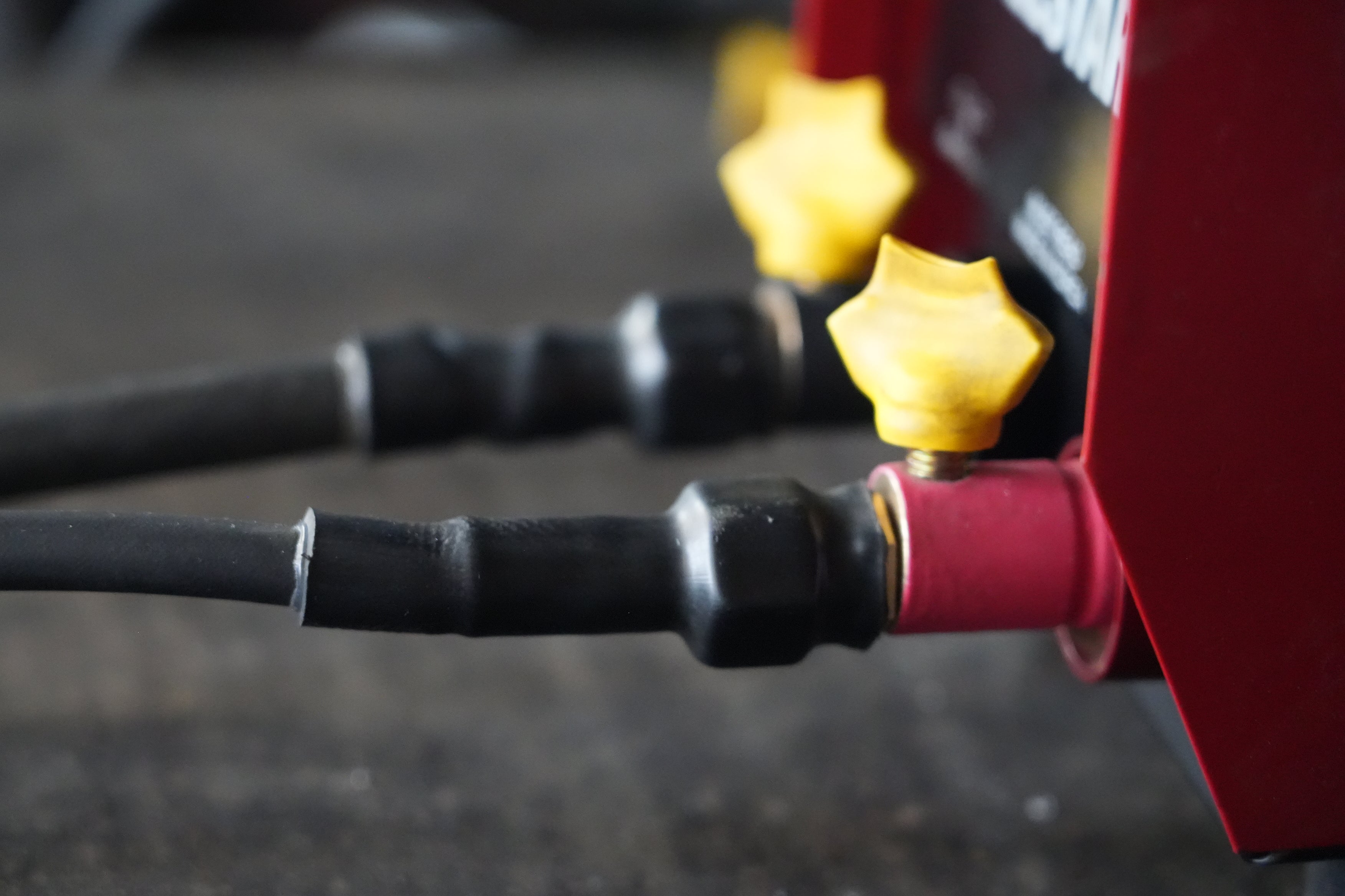 Bulldog Welding Connector